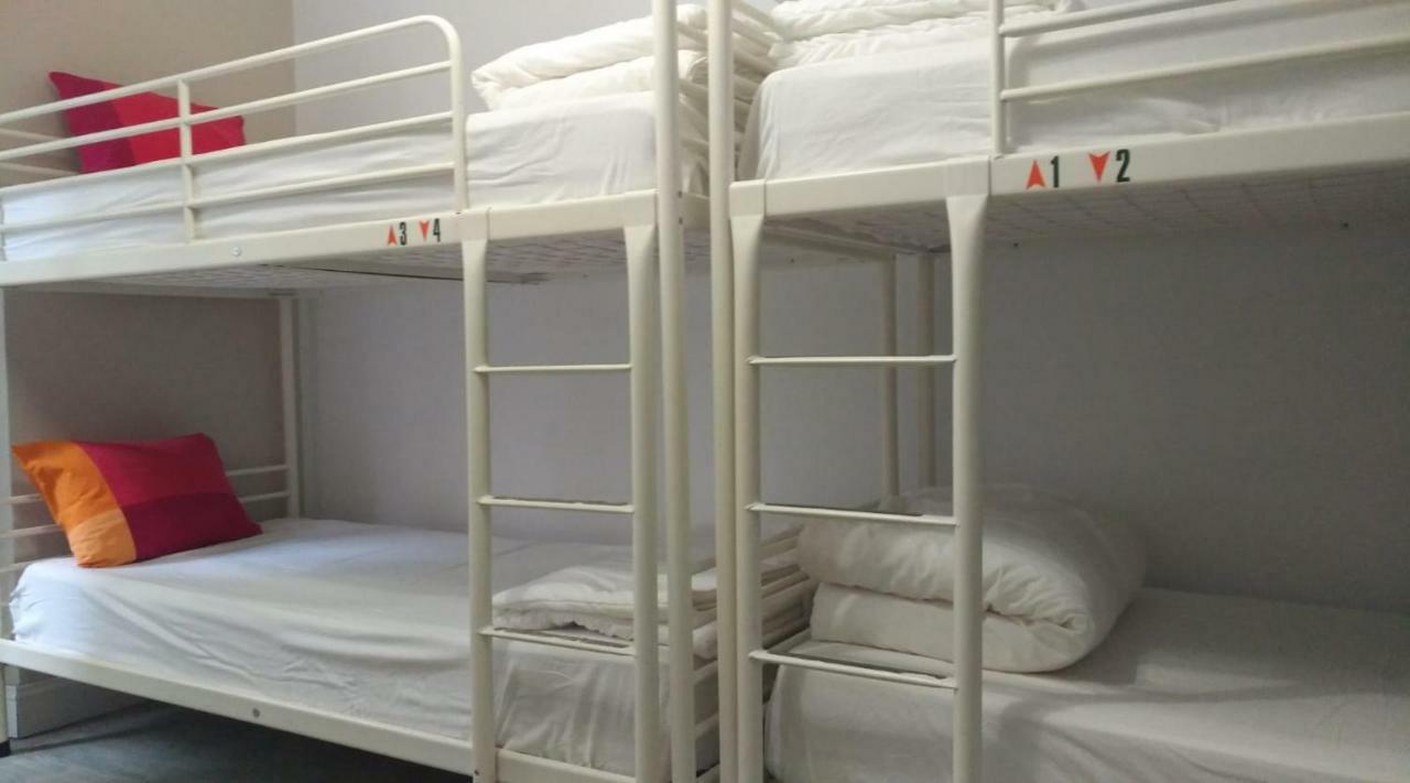 Hostel Royalty Albergue Сантандер Экстерьер фото
